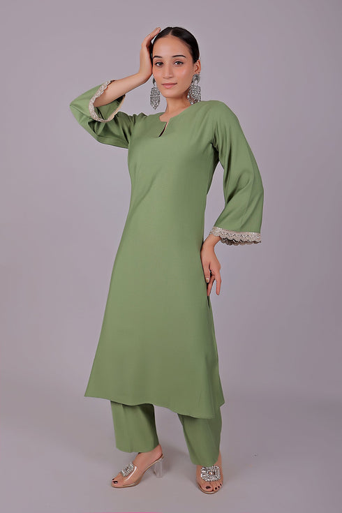 Veshbhoshaa Bluesaanchi Women'S Light Green Kurti Pajama Set